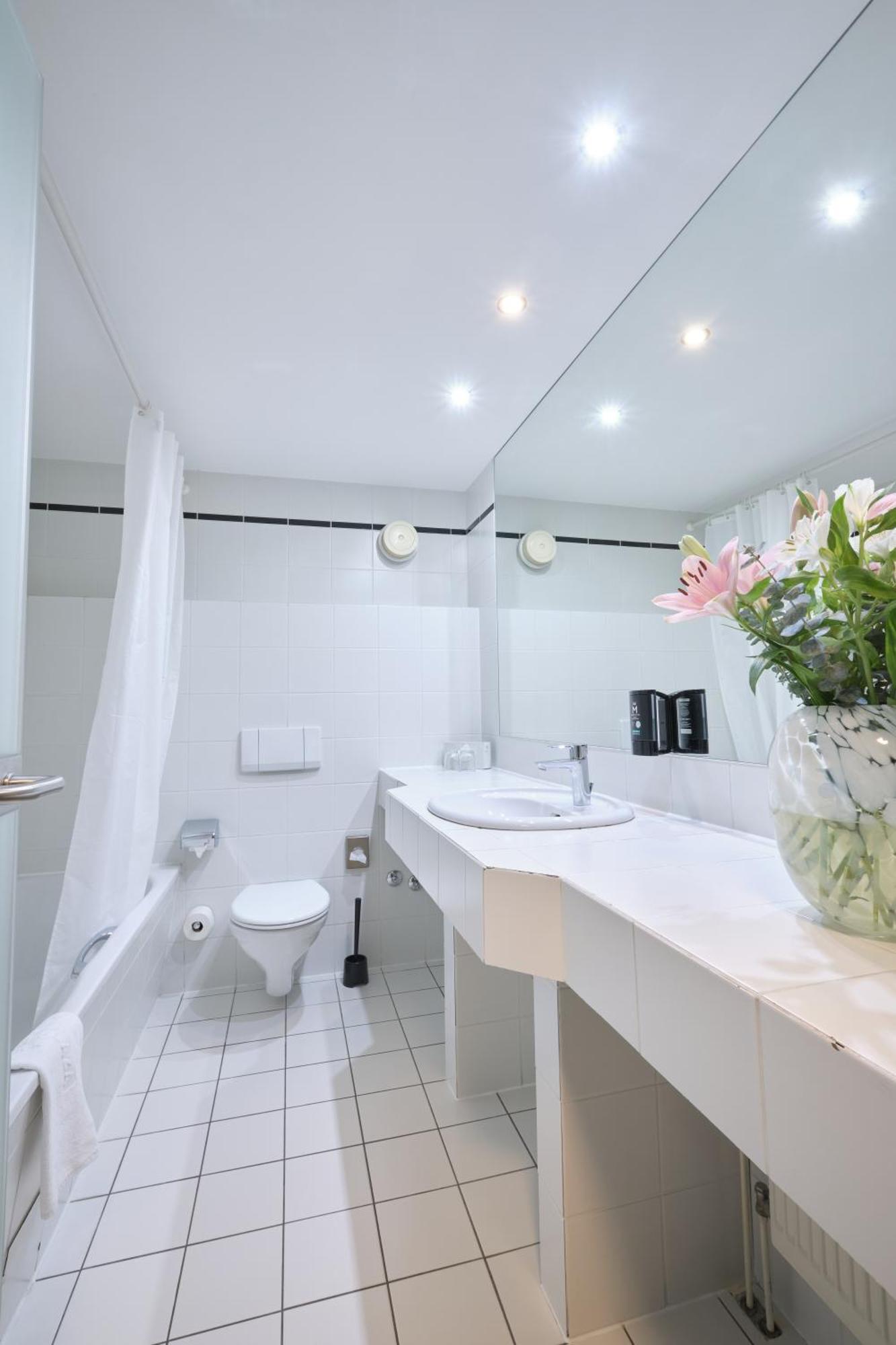 Hotel Plaza Duisburg Ngoại thất bức ảnh