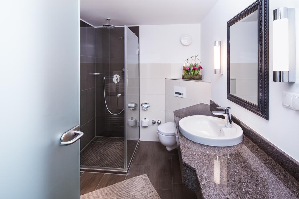 Hotel Plaza Duisburg Ngoại thất bức ảnh