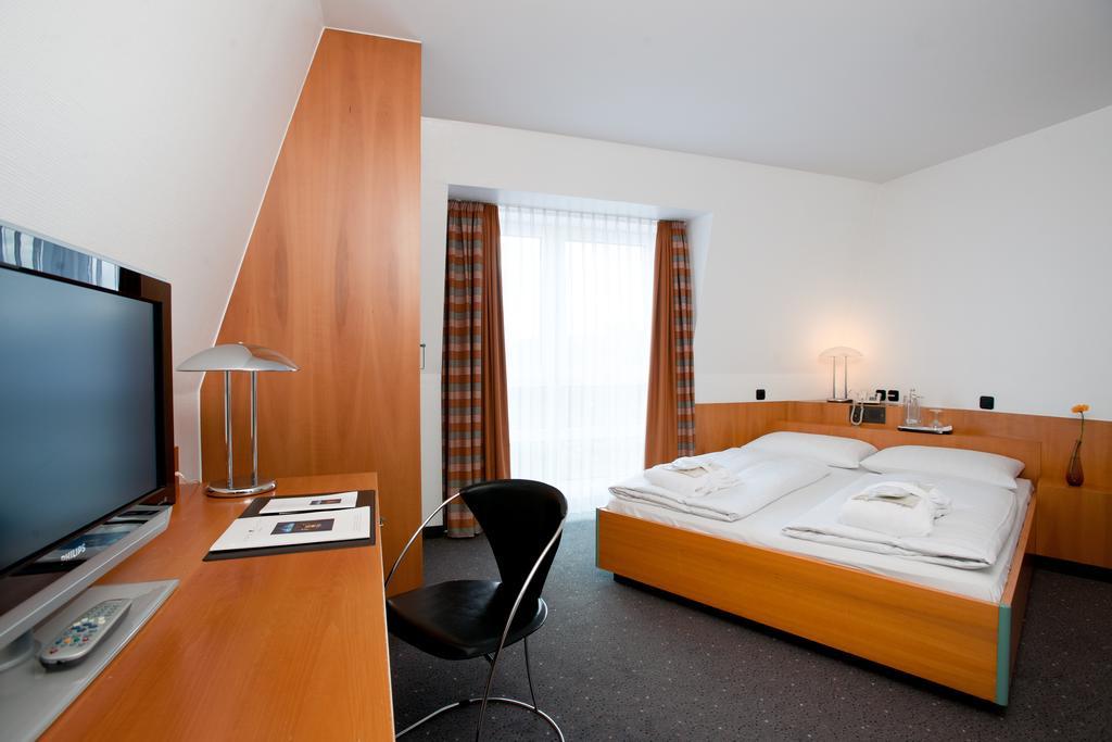 Hotel Plaza Duisburg Ngoại thất bức ảnh