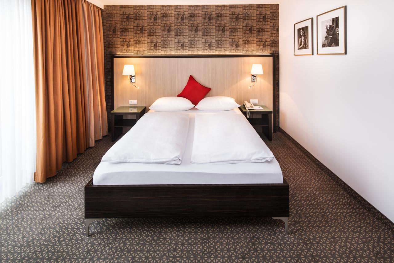 Hotel Plaza Duisburg Ngoại thất bức ảnh